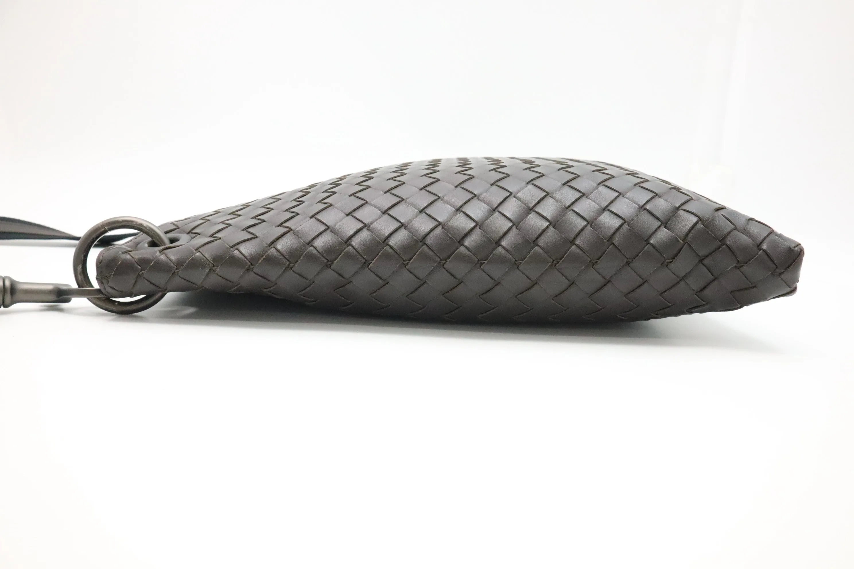 Bottega Veneta Crossbody in Dark Brown Intrecciato Leather